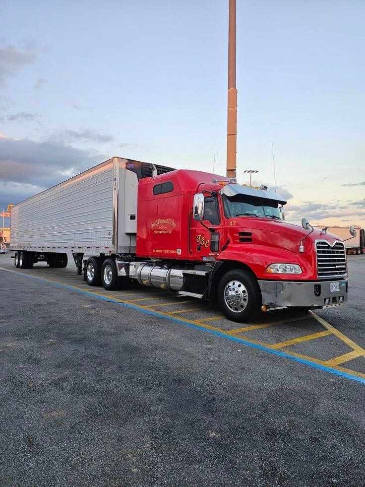 AAlex56428's tweet photo. Truck is available for Sale or Rent
Sale/$40,000
Rent/$7,000 (2weeks)
Rent/$4,500 (1week)
Rent /$10,000 (1month)
Deposit before service
Your address/location/and name
Payment method
Gift card/PayPal/ cashApp/Bitcoin/Usdt
Send a direct message https://t.co/NX8PbfjjQc