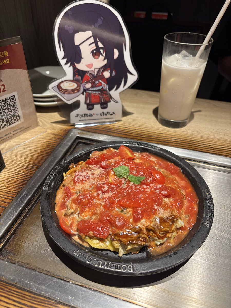 LuLu_3737's tweet photo. 天官賜福ぼてぢゅうコラボ本店に行って来ました
お好み焼き殿下と花城どっちも美味しかったです😋ドリンク全部飲んでみたい✨
また行きたいな
メニュー名がナイスすぎる👍

#天官賜福アニメ #ぼてぢゅうフォト https://t.co/MeYE5PlXLN