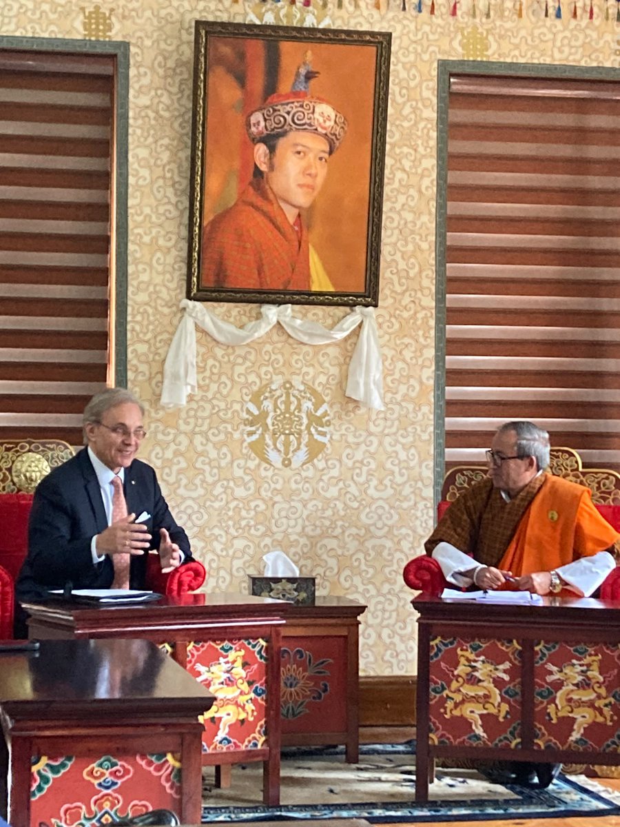 ep_diplomacy's tweet photo. ➡️Final day of the 9th #EU🇪🇺-#Bhutan🇧🇹 IPM mission in Thimphu 🌏

The @Europarl_EN delegation held talks with H.E. Lyonpo D.N. Dhungyel, Minister of Foreign Affairs & External Trade, and H.E. Lyonpo Yeezang De Thapa, Minister of Education & Skills Development.

Also on the agenda: the @unbhutan Resident Coordinator's office, @gmcbhutan International & Strategic Affairs Dept, and students at @RTC_Bhutan 🤝

#parliamentarydiplomacy @EU_in_India @EUAmbIndia @McNamaraMEP @RuthFirmenich @Arlukowicz @vlad_voiculescu @NABhutan @SerbanDSturdza