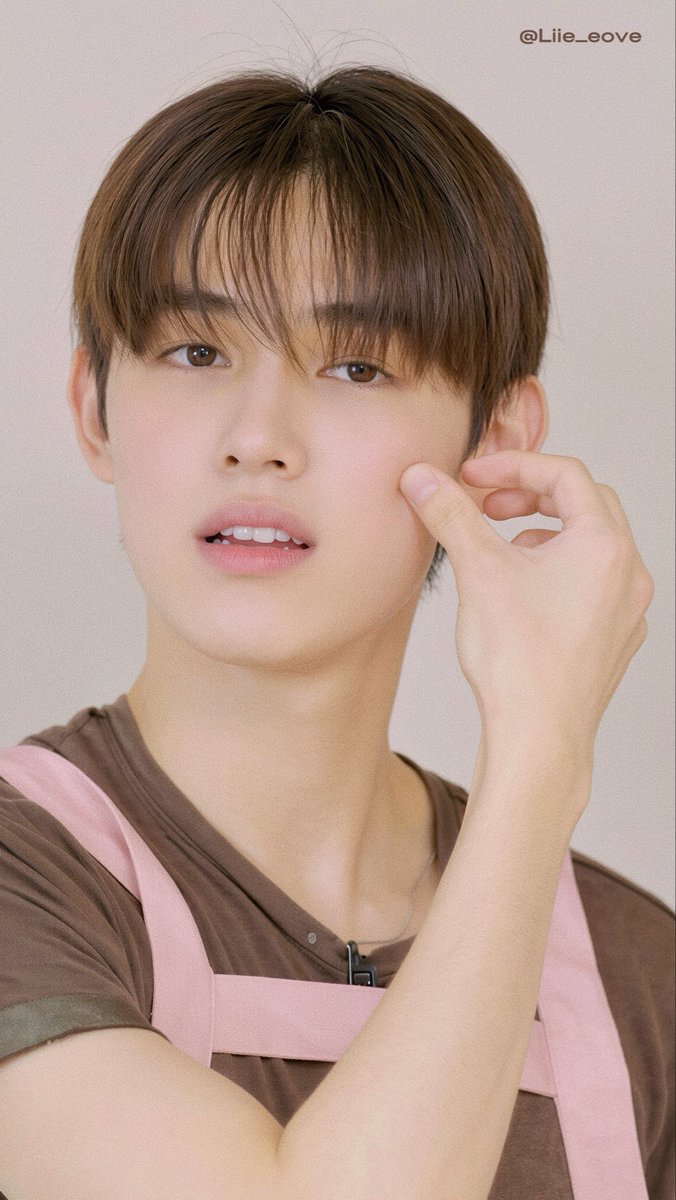 Liie_eove1124's tweet photo. Pinky pinky🎀
#CORTIS #성현 #SEONGHYEON #코르티스 https://t.co/Vqn3GXaX35