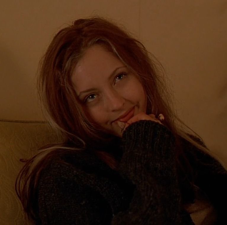 docenevoa's tweet photo. katharine isabelle in ginger snaps (2000) https://t.co/hZvWbv8vFL