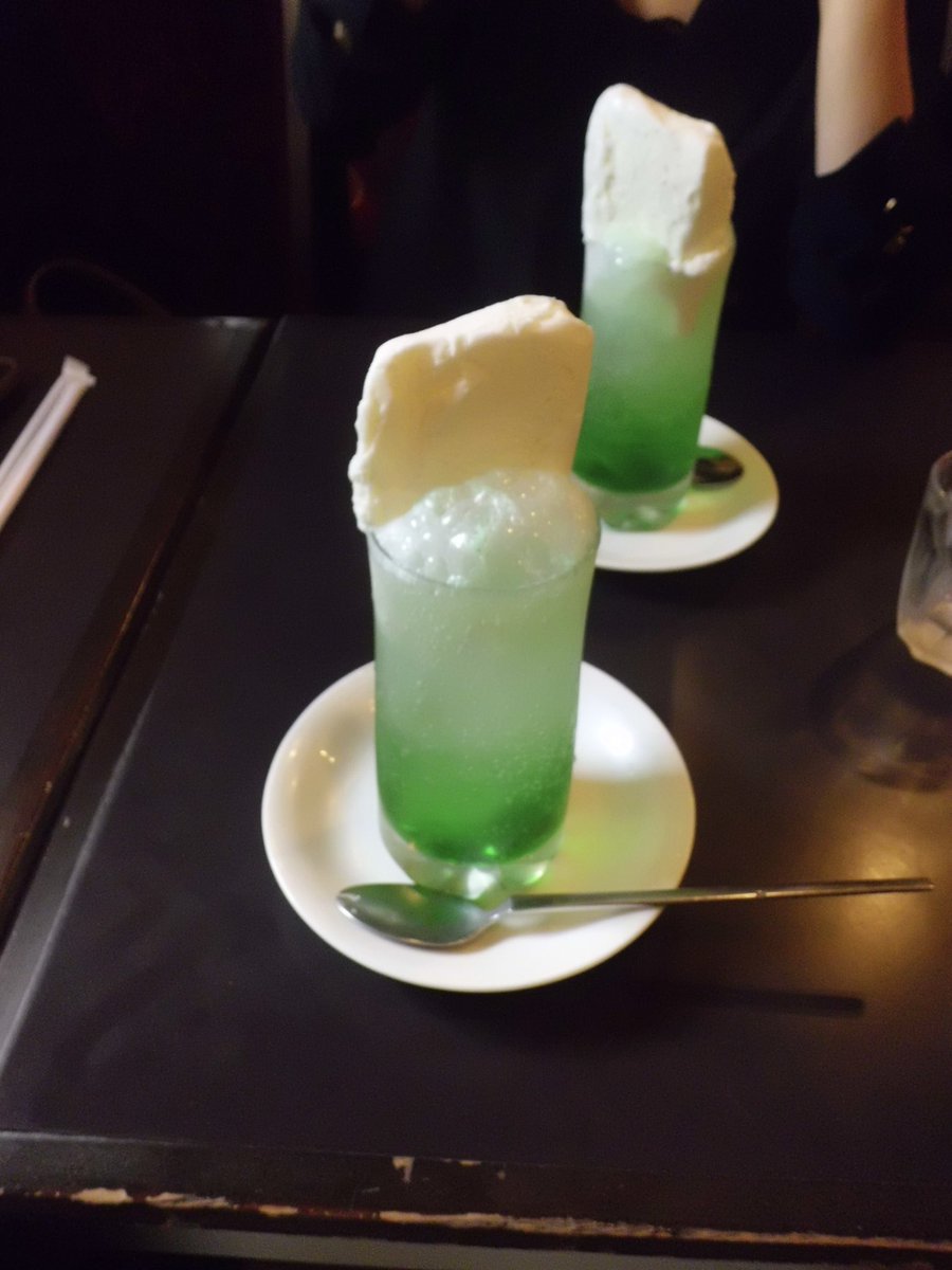 62444_'s tweet photo. デジカメ https://t.co/1OAOASxW6b