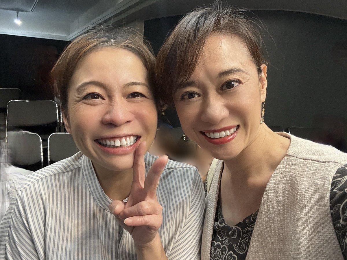 kazusa_yoko's tweet photo. あややんご出演 #羊町4丁目 #観劇
#二人芝居 ×5本
シリーズ化されている #オムニバス公演
配送ドライバーのシングルマザー役
ホントに実在してそう!
↑これがあややんの凄さ👏
…ありそうな、起こっていそうなお話にまんまとハマる😆
1番地 9/27(日)迄
2番地 10/16(金)〜25(日)との事
#zigzig https://t.co/oshsVGTMb1