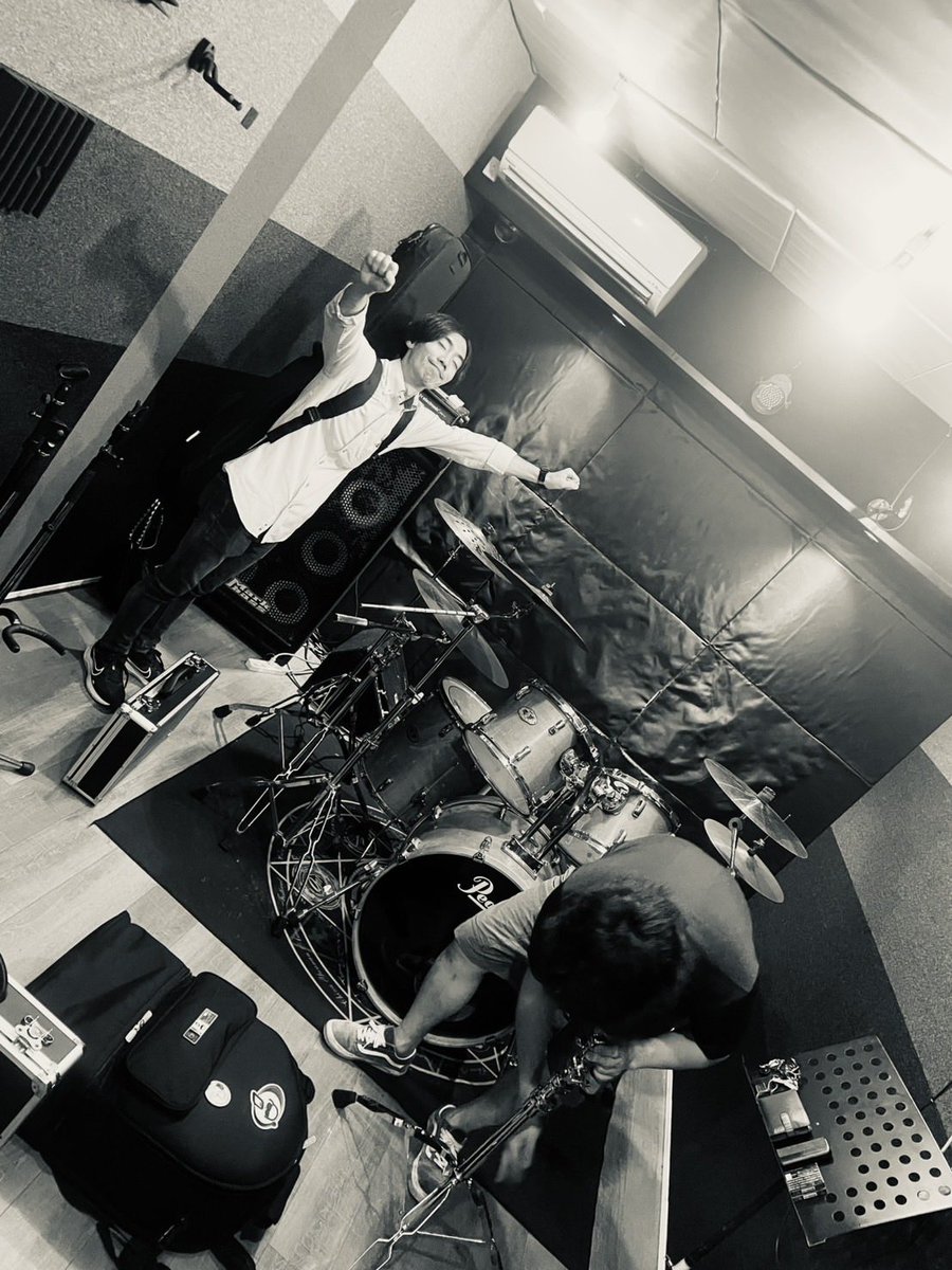 TotalAcidNumber's tweet photo. 今週のスタジオ練

また1つイベントが終わり
また1から作り直し
PDCAの繰り返しで、次会う時により良い音楽を届けられるよう
やりますかー！

 #バンド #ライブ #郡山 #福島 https://t.co/b5XQ0FTgOW
