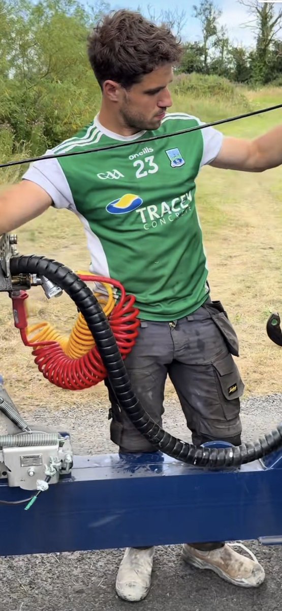 gaa_hot's tweet photo. https://t.co/ckYclzLhKj