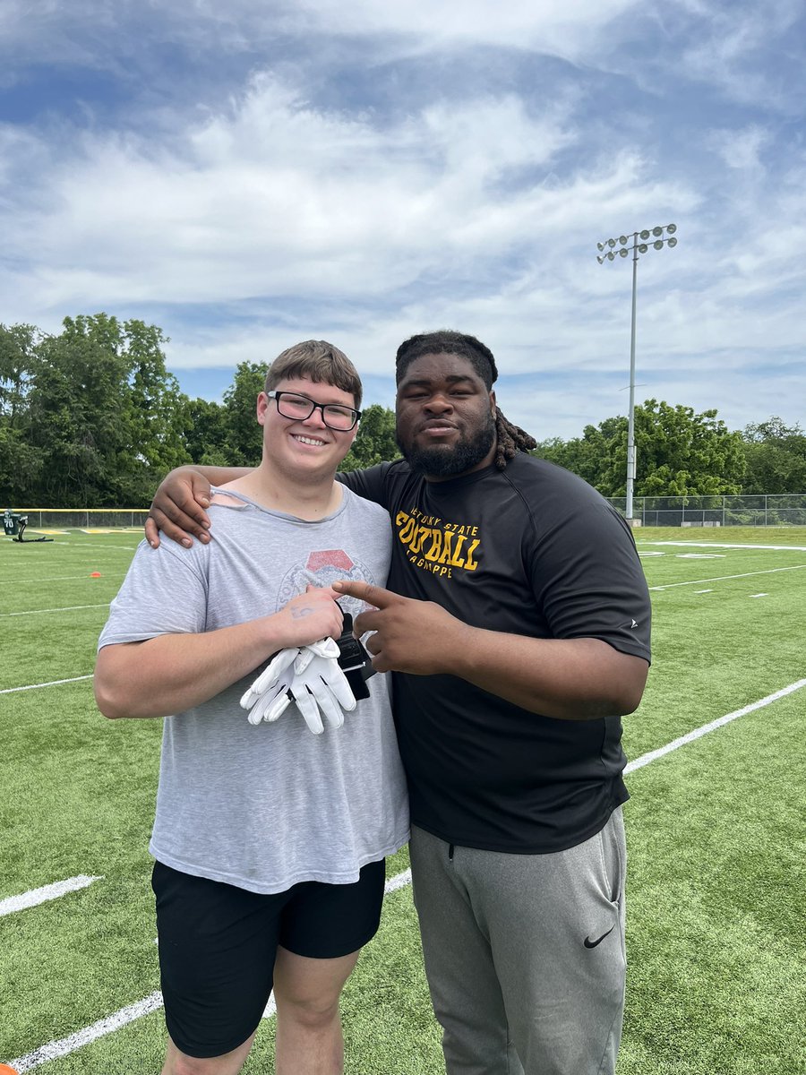 ClaytonStratto3's tweet photo. I will be at Kentucky State University October 10th! @EliTibbles @F_Huggins80 @Steve_Wallace_2 @coachfoley1 @trevor_vines @KYFUTURESTARS @mosesk225 @LippertScouting @drew_toennies @KYHighFootball https://t.co/oVaSXVFRB7