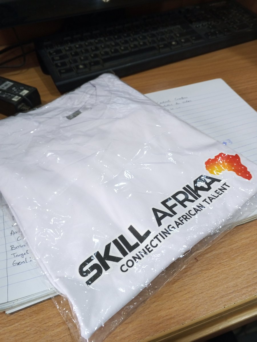 iam_ammazon's tweet photo. Day 2 has started and before our lessons for today,we engaged in playing games,I won the 2nd game for we FEMALES
@skill_afrika_ @alhikmahuni_NG https://t.co/17AHd0m33M