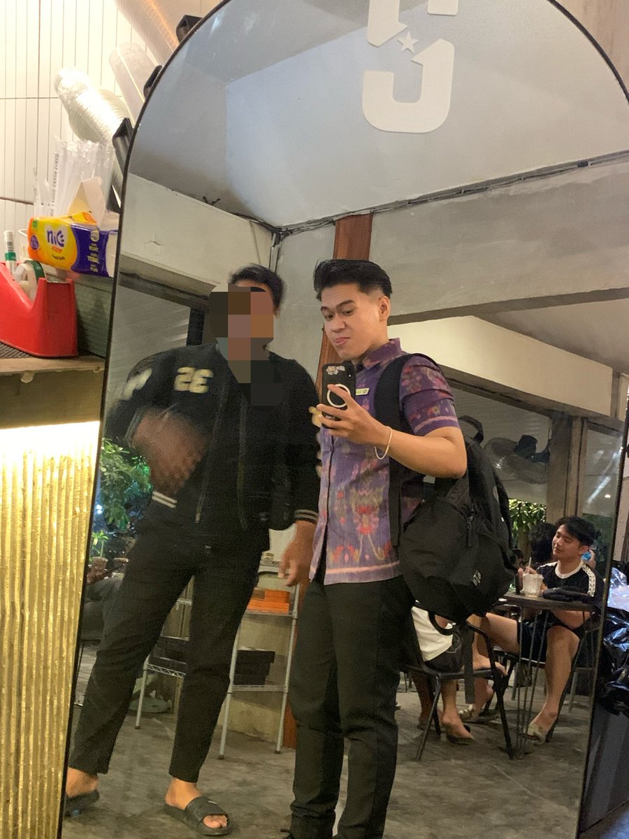 Gamaaaamine's tweet photo. Plg kerja langsung diajak ke satikkk jirrrr, satik dewata anyone? https://t.co/QYO2eZoy1v