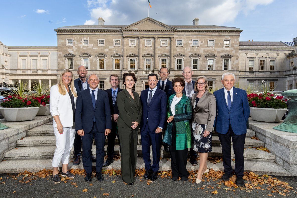 IrishRegions_EU's tweet photo. Following the @EU_CoR Bureau Meeting in Mullingar, CoR Conference of Presidents met with Minister John Cummins to discuss local democracy &amp; affordable housing. 

The visit included meetings in Custom House &amp; a tour of Leinster House.

Thanks to @AILGIRE for hosting 🇪🇺🇮🇪 https://t.co/IiPEabyaw3