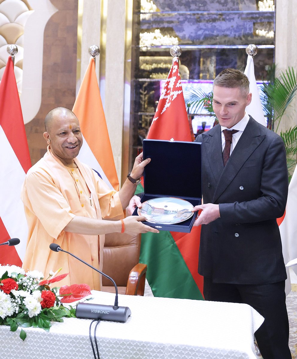 myogiadityanath's tweet photo. Strengthening Uttar Pradesh’s industrial partnerships with global economies is a key focus of our engagement at the UP International Trade Show 4.0.

Met with Mr. Andrey Sobolev, Trade Commissioner of the Russian Federation in India, along with a delegation of Russian businesses.

We explored opportunities for investment and industrial cooperation across metro coaches, railway equipment, heavy engineering, machinery, defence and aerospace components, energy technologies and advanced manufacturing.

The delegation expressed keen interest in fast-tracking Russian investments in Uttar Pradesh, leveraging our robust industrial ecosystem, connectivity and investor-friendly policies.

Uttar Pradesh welcomes Russian enterprises to partner in advancing manufacturing, technology and industrial growth.