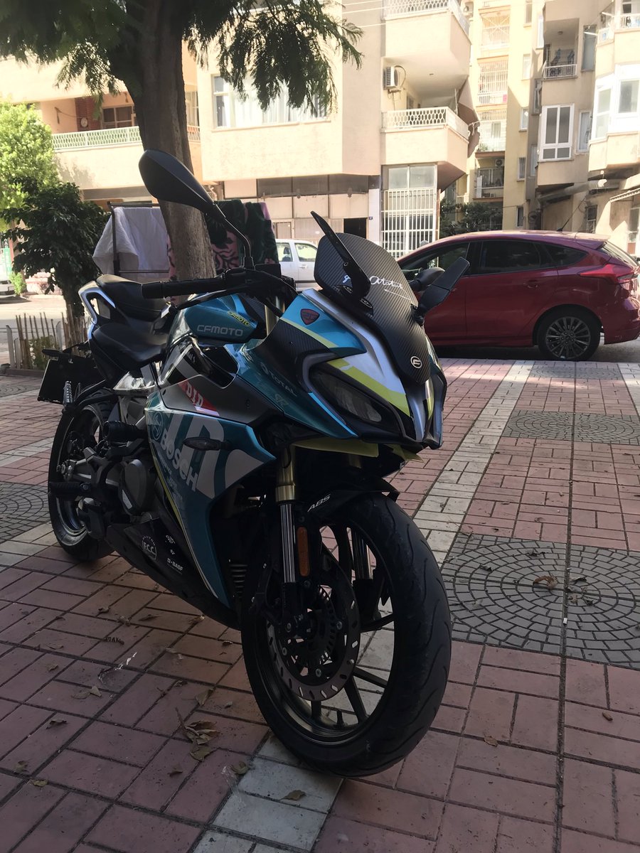 kendr1ck06's tweet photo. 🙂 https://t.co/QKjKUrEGyX