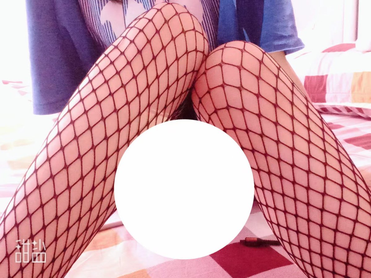 Yyfyefei's tweet photo. 放假能休息好久了  开心
#女初 https://t.co/QYVLdwmmgo