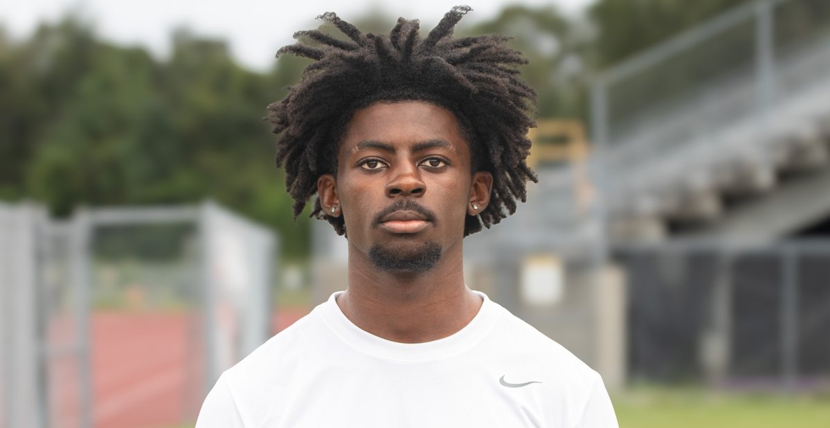 ZBlostein247's tweet photo. NEW: WR Kyren Caldwell prayed for a sign on where he should play college football.

Then the turtles started showing up. 🐢

How that helped Maryland land one of Florida's top pass catchers: https://t.co/DT2NTJpihB https://t.co/0ZIqGRfoxm