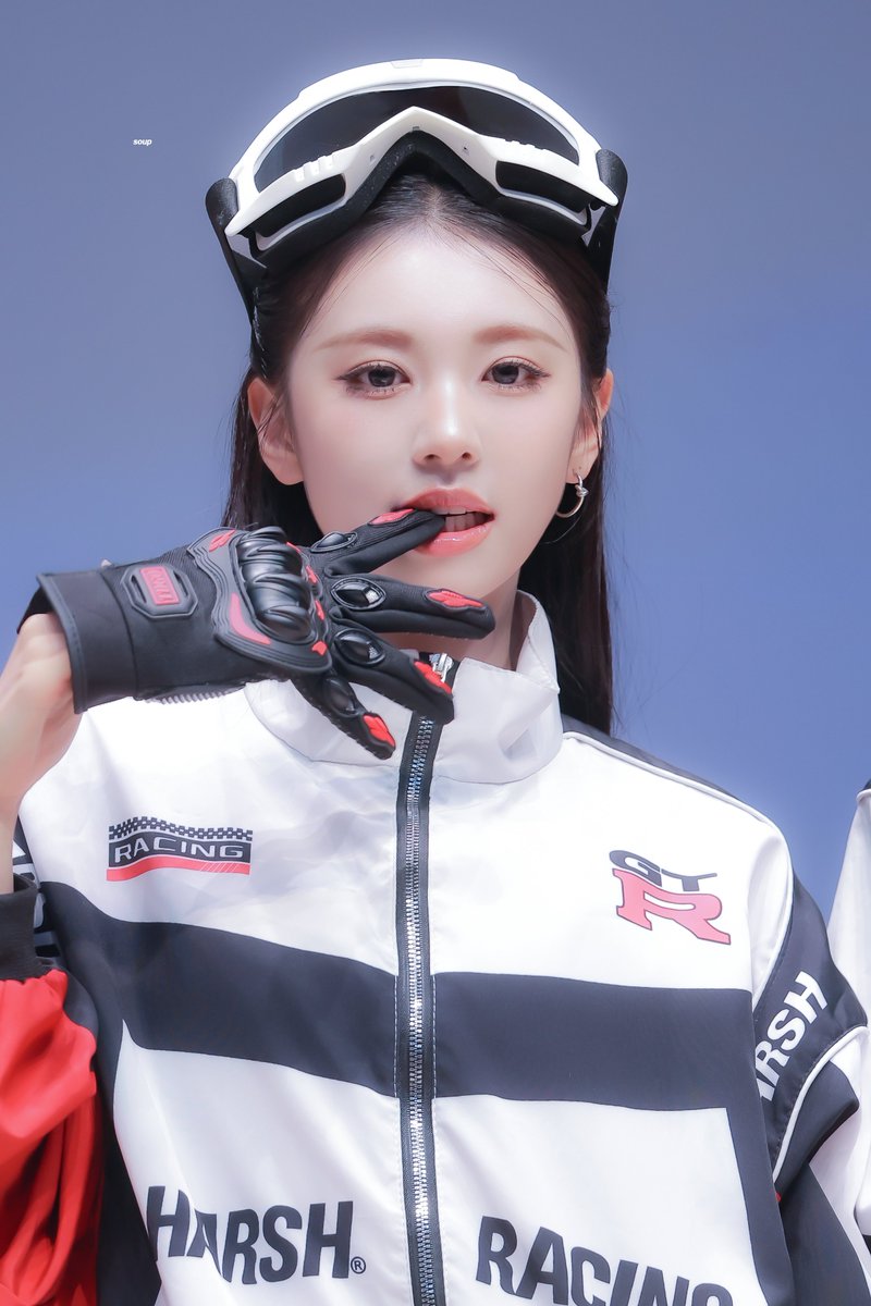 chorok_0728's tweet photo. 260829 HQ
#OURBIRTHDAY #OBD #국초록 https://t.co/i9qiw6KJnT