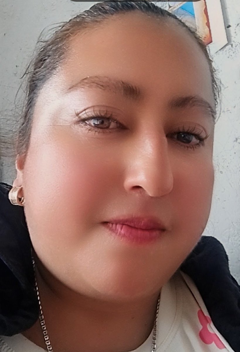 GuadalupeQMora's tweet photo. 🌞💛 Hay días en los que el mayor logro es levantarte, respirar profundo y volver a intentarlo. 🌻 https://t.co/CmesQd5XOk