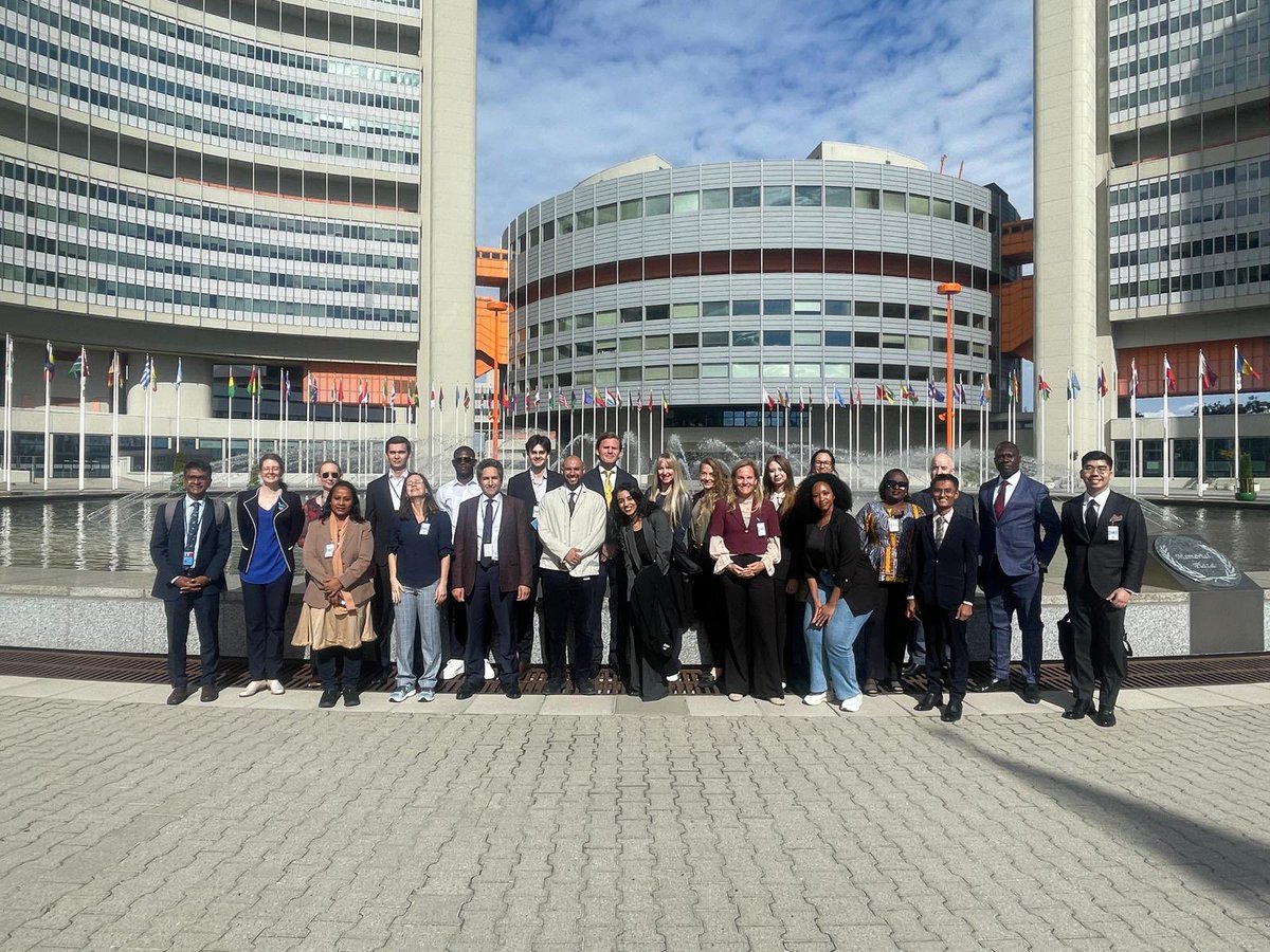 VCDNP's tweet photo. And that’s a wrap on our 32nd short course! ⚛️

An intensive week of engaging lectures, lively panel discussions and tours of the @iaeaorg and @CTBTO —including a special panel marking the CTBTO’s 30th anniversary! 🎉

A big thank you to our participants and speakers for their thoughtful questions, fresh perspectives and enthusiasm throughout the week. 🙌🏼 We look forward to seeing our participants put their new knowledge and connections into action! 👏🏼