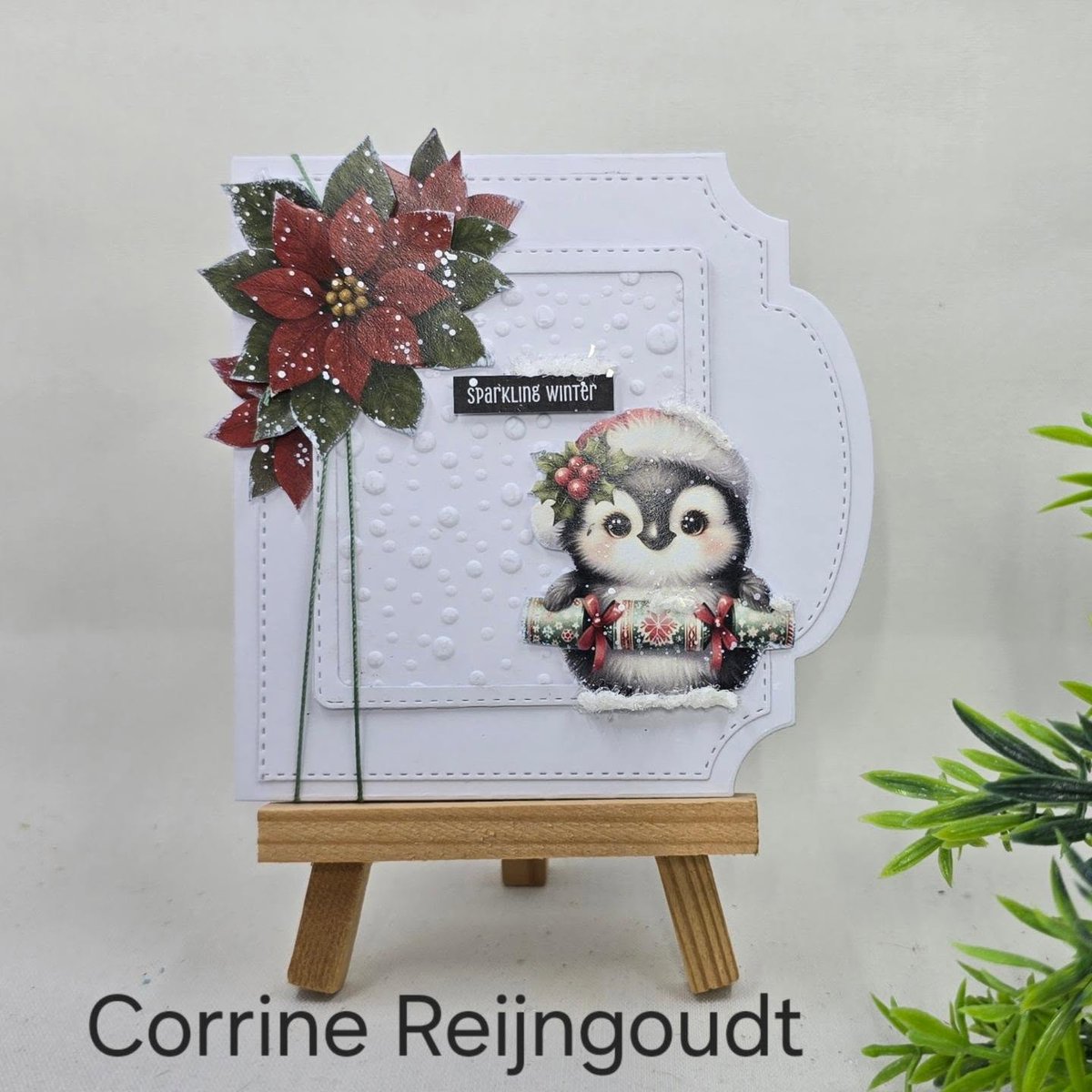 AldenKalua's tweet photo. Sparkling winter. Dit kleine kerstkaartje maakte ik met designpapier van Ja-Di Crafts &amp; Design en cutting dies uit de Creative Craftlab-collectie van StudioLight. https://t.co/2zVMAX5Taq