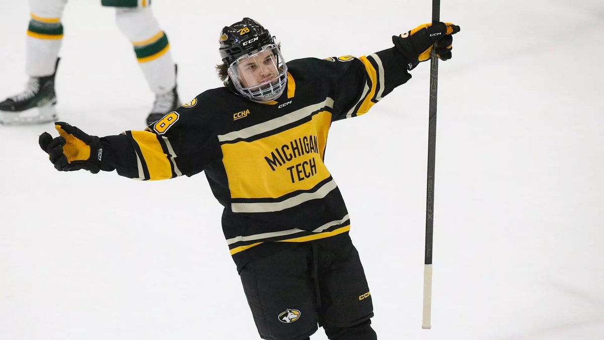 TechHockeyLiar's tweet photo. BREAKING: 

Senior goaltender Luca Di Pasquo is not expected to make the trip to Houghton next weekend. Between the 2023 GLI and opening weekend 2025, Di Pasquo was quoted wanting “nothing to do with the Huskies, Jack Works, or Teydon Trembecky��� 

Per @GopherPuckLive and myself https://t.co/YPW7egQvst