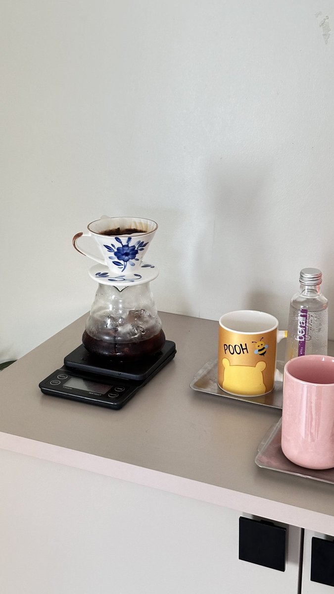 shu12_d's tweet photo. Friday coffee with my sister ☕️🤍 https://t.co/1LN1nnJJpW