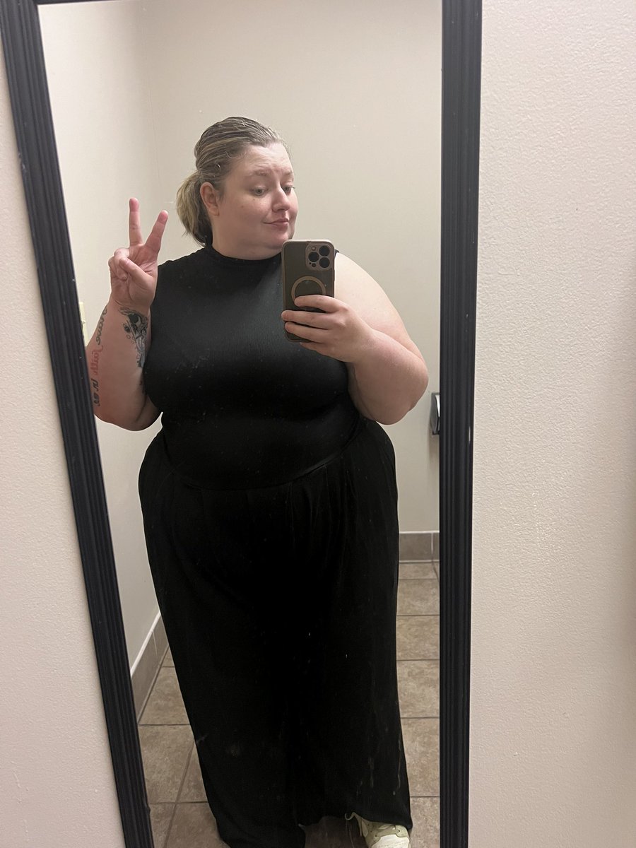 BaileeDoll's tweet photo. Come check me out ;) 

https://t.co/MUFDs7OiEV

#girlnextdoor #content #bbw https://t.co/VylgMfFW2t