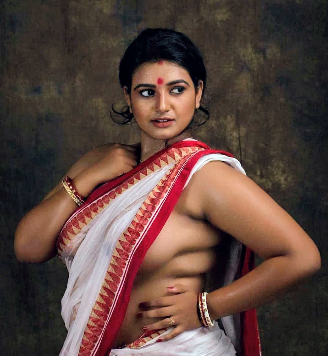 mounikadas22's tweet photo. অশ্লীলতা ছাড়া জীবন, ভালোবাসা এবং
নারীর চরিত্র অসম্পূর্ণ ।
অশ্লীলতা ছাড়া নারীর সৌন্দর্য্য অসম্পূর্ণ।
অশ্লীলতাই জীবন।
যৌনতা হলো কর্ম,
যৌন আনন্দই লক্ষ্য।
চলো আমাদের লক্ষ্যের দিকে এগিয়ে যাই।
অশ্লীল হও,যৌনমিলন করো।
যৌন আনন্দ উপভোগ করে মুক্তি লাভ করো। https://t.co/Jaqovwkuch