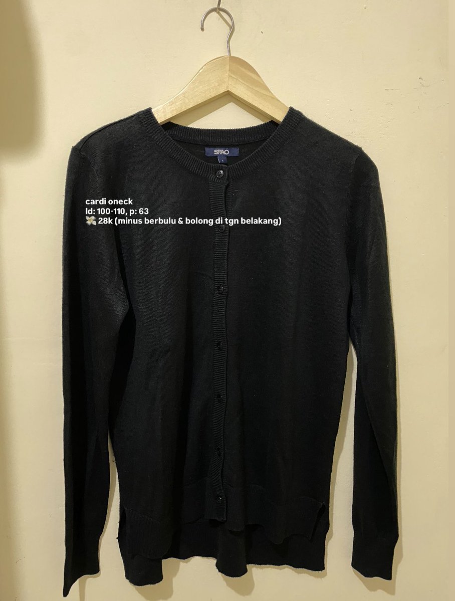 ymkdraft's tweet photo. wts preloved cardigan, knit & work jacket pribadi. pengiriman bekasi bisa shopee ya! condi dm
#wanttosale #wts #sellbuy #zonauang #zonaba https://t.co/S9LGg34w0V
