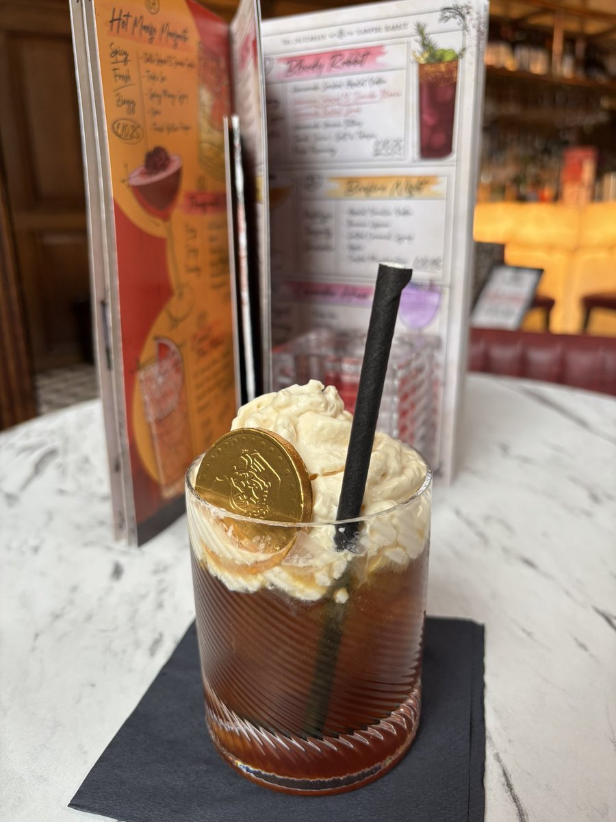 AFootShorter's tweet photo. Any excuse to get a little fancy with it 🧛🐰 https://t.co/IQvGCKF8IC