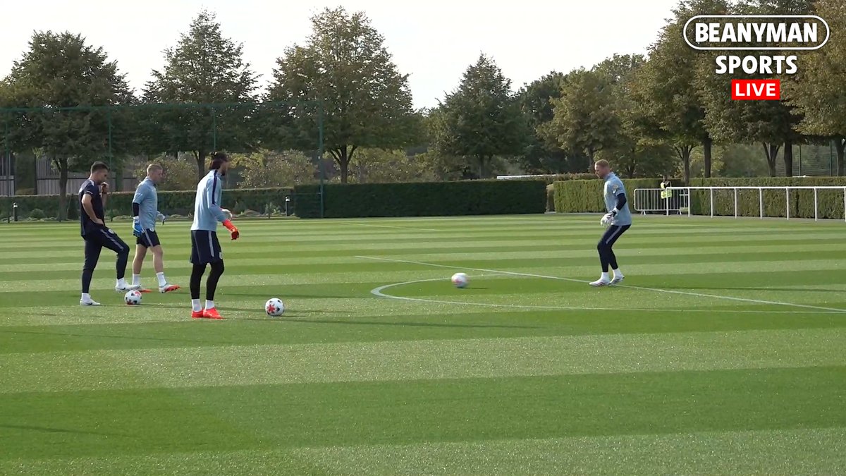 BeanymanSports's tweet photo. 🚨 LIVE ENGLAND TRAINING 🚨

🔴 LIVE | England training | England v Spain | Nations League

👉 https://t.co/AzQVo2tstR https://t.co/tq08rfzEzA