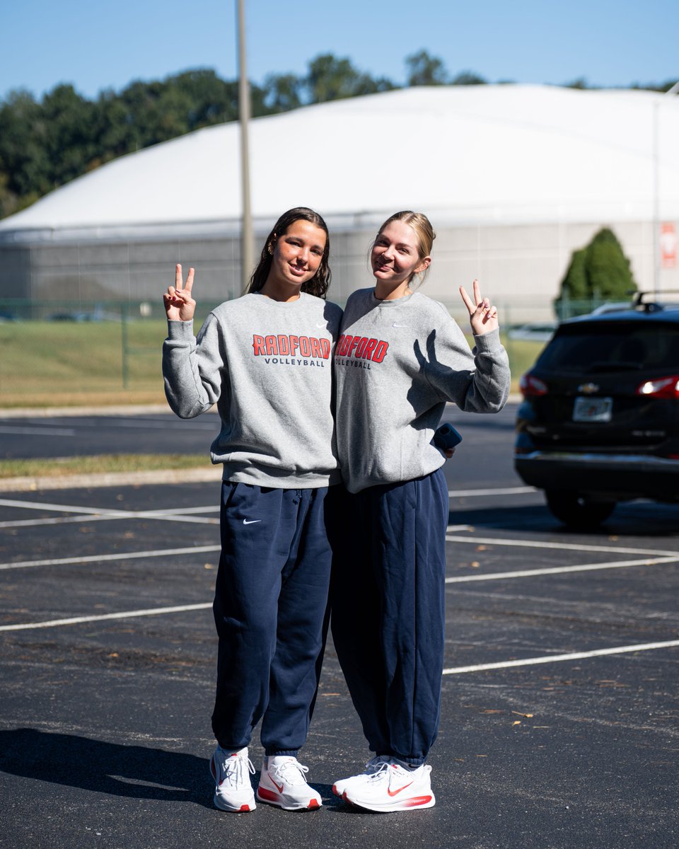 RadfordVB's tweet photo. All smiles on the way to High Point!
#RiseAndDefend https://t.co/MGSwOepBKp