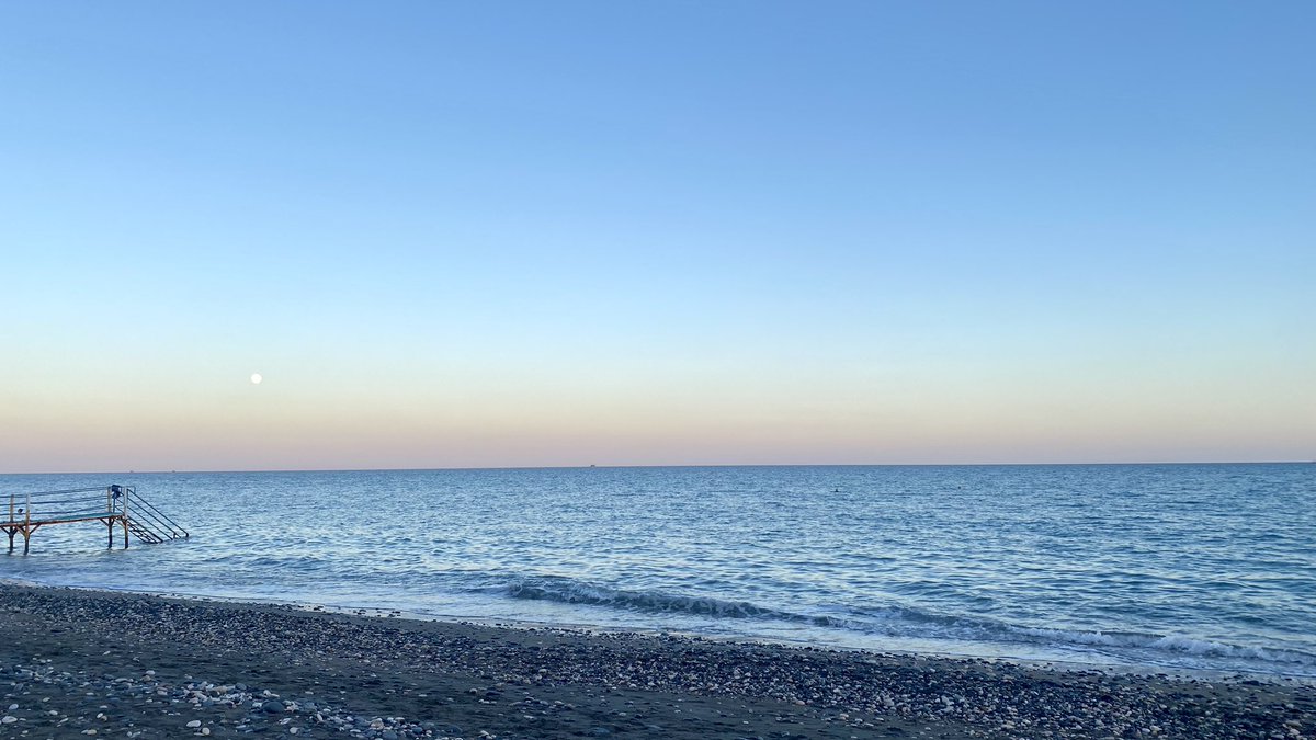 ditulara tweet picture