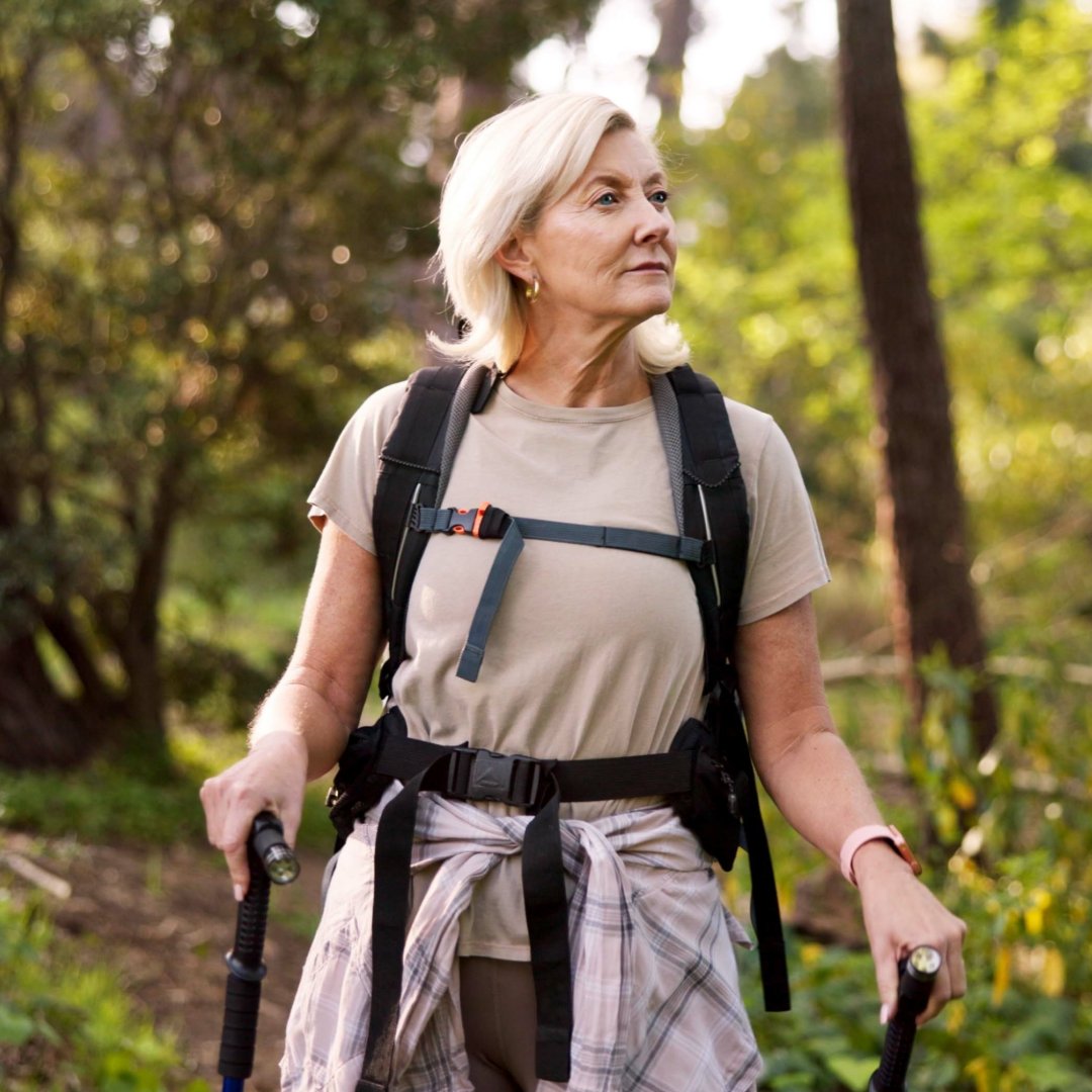 starkeyhearing's tweet photo. Falls are the leading cause of injury for adults 65+, but better hearing can help reduce that risk. Treating hearing loss supports cognition, awareness, and balance - three key factors in staying steady as you age. Read more in our latest blog: https://t.co/jH8Dw6RPNg. https://t.co/kJJOawLquh