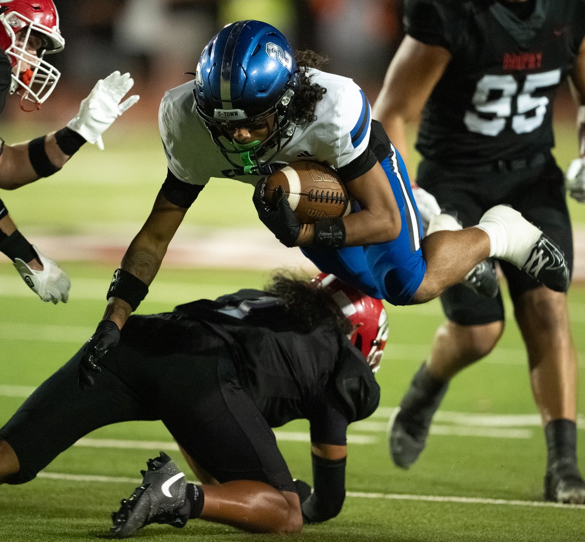 yesanothertweet's tweet photo. A few more frames from last night's game between @chandler_wolves visiting @FootballBrophy. The Broncos held their own for three quarters but the Wolves then took control for the victory. #azpreps #azprepfootball #highschoolfootball
@JUSTCHILLY @gridironarizona https://t.co/6pXyzpigOY