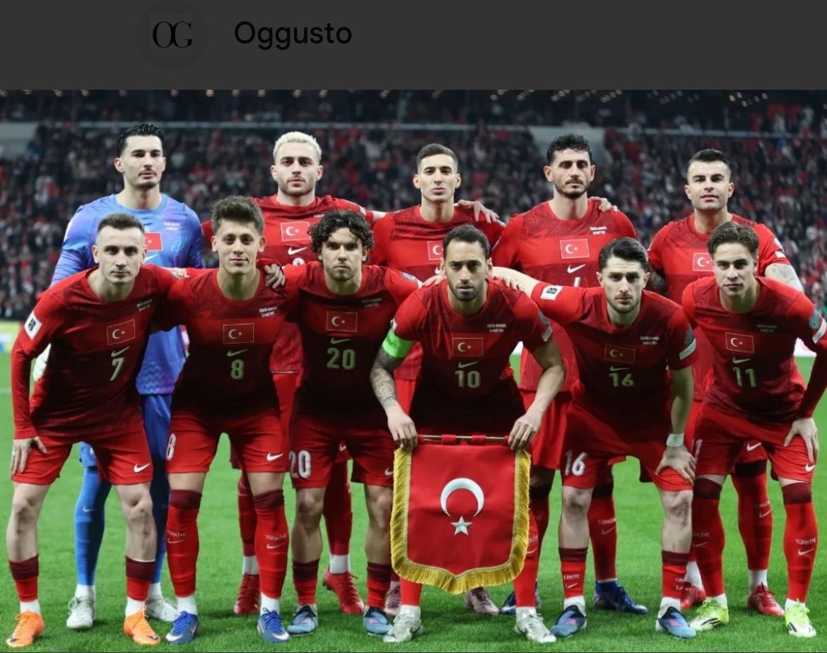 kalender45281's tweet photo. Kalbimiz A Milli Takımız için çarpıyor. Başarılar çocuklar 🇹🇷❤️🇹🇷 https://t.co/C4NZ8BvB9c