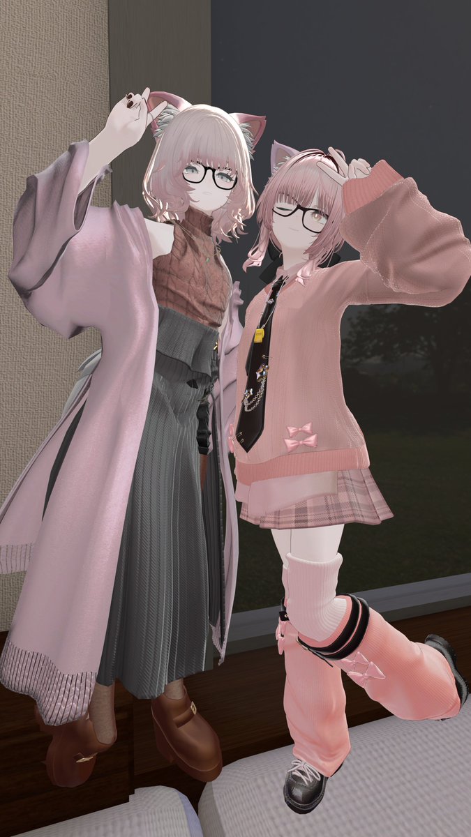 TanabaTakkiii's tweet photo. あまりにも姉妹過ぎたので

#HIBIKI3D https://t.co/kU0W7wkbro