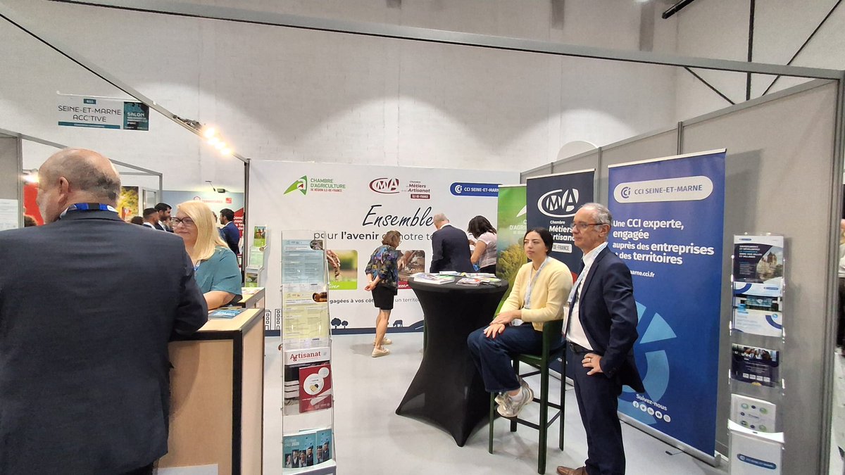 CAIDF's tweet photo. La @CAIDF est présente au 64e congrès des maires et présidents d’intercommunalites de Seine-et-Marne aux côtés de @ccism77 et @cmaidf de Seine-et-Marne. https://t.co/IauSEKQpAb