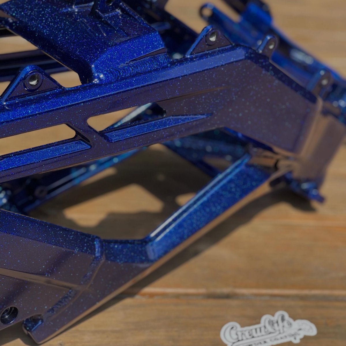DavisBoken's tweet photo. E-Ride frame and parts, powder-coated in Sonic Blast. https://t.co/9jLweXbMSQ