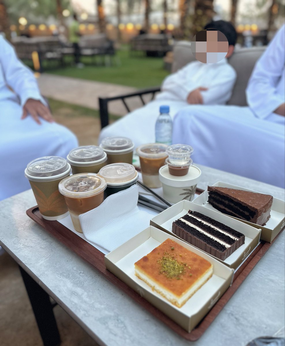 mems_04's tweet photo. -

لا تمرّ الحيـاة و انت تنتظر تعيشها✨♥️. https://t.co/2xuoTeAjsz