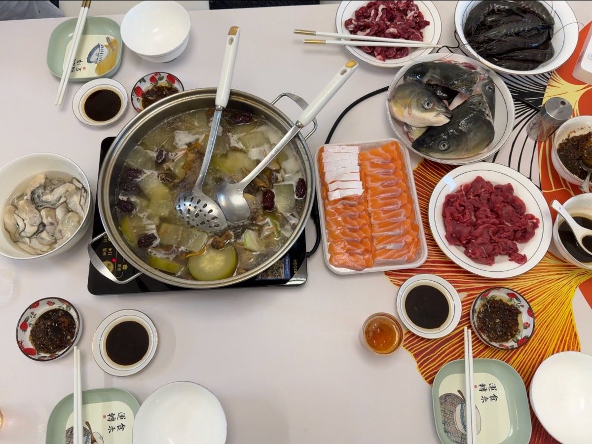 HonHon2077's tweet photo. 为什么今年中秋一点感觉都没有 https://t.co/kOuDRzxGiM