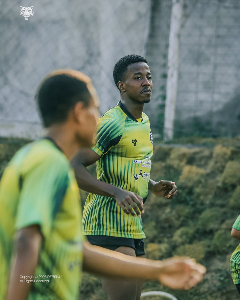 PersikuOfficial's tweet photo. 𝗡𝗘𝗪 𝗧𝗜𝗚𝗘𝗥𝗦 In Town! 🐯🔵

#PersikuKudus
#COYMT https://t.co/bA96vbECY3