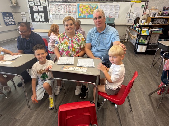 SMSMDerby's tweet photo. SMSM: Our recent Grandparents Day! Always a hit with our students and always fun to invite our grandparents into the classrooms.
https://t.co/KQCLsT6WRL
#smsmderby #SMSMGrade4 #GrandparentsDay #archdioceseofhartford #AOHCatholicSchools #SMSMStrong #wearesmsm https://t.co/bugFGNtjfo
