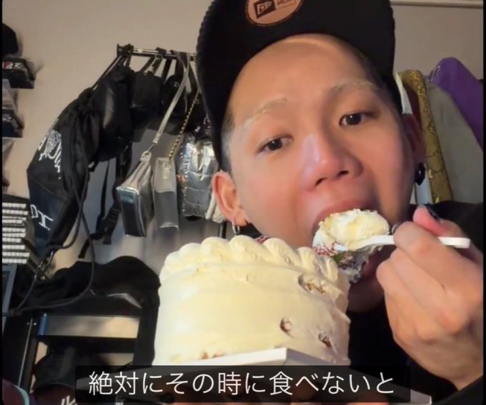 ai_wq6ql's tweet photo. いつ死ぬかわからんしな、人生 https://t.co/6qQqwtJDgf