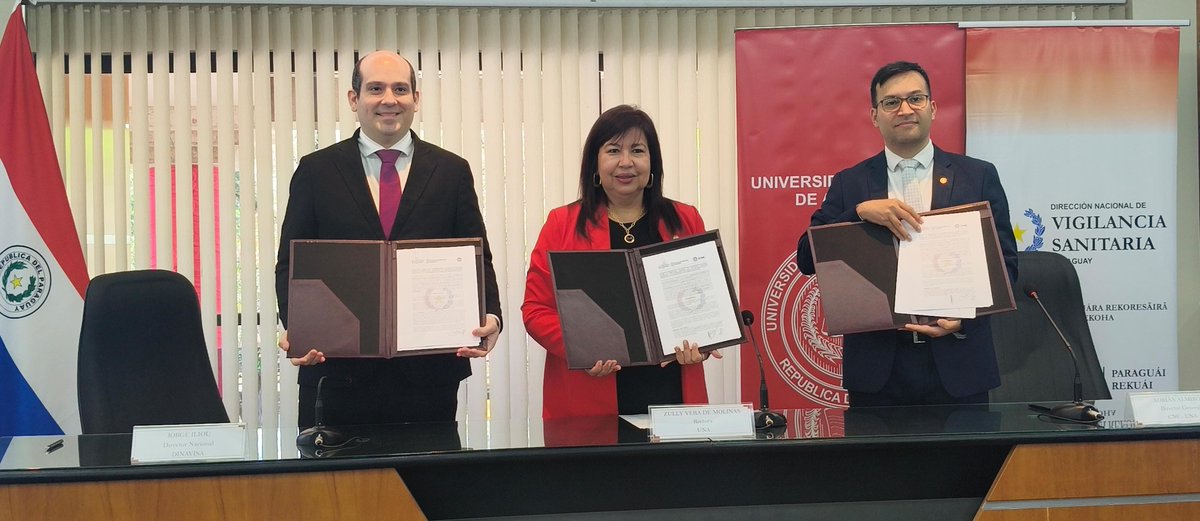 DINAVISApy's tweet photo. Alianza estratégica contra la venta ilegal online.
#DINAVISApy, la Universidad Nacional de Asunción y el Centro Nacional de Computación (CNC-UNA) firmamos un convenio histórico para proteger a la ciudadanía de productos sanitarios no autorizados. https://t.co/vn4cfXZ1KO