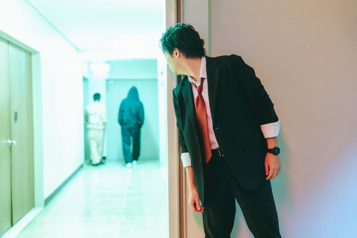 dramaL_abctv's tweet photo. #キスは捜査のあとで
🚨最終話 あす深夜0時10分放送🚨

多古井、
“ついに”捜査を開始⁉️

最終話を前に９話を✅
🔗https://t.co/2gQvuYHPFk

9月27日(日)深夜0時10分
TVer•ABEMA見逃し配信 FOD独占見放題配信

#キスあと #渡部秀 https://t.co/1wU7ZVydje