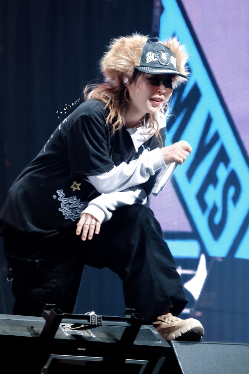 lyyyyy1224's tweet photo. 🐨 즐거운 추석 🌕🥮
260925 마마무 4WARD in 시드니
MAMAMOO WORLD TOUR in Sydney

#마마무 #문별 #mamamoo #Moonbyul
#MAMAMOO #4WARD  
#MAMAMOO2026  
#MAMAMOO_2026_WORLD_TOUR https://t.co/p60AyrZjKf