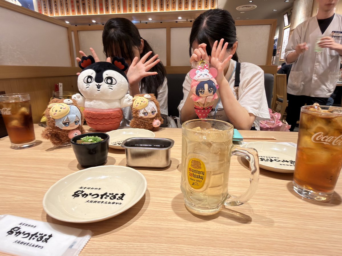 mickeylove0509's tweet photo. ちい活　その②

名古屋駅のラーメン屋、名古屋駅から見た「え？何か起こるんじゃね？」的な空（特に翌日も何もなし）、気になって訪れた串カツ、からの娘たち https://t.co/r9lnTvAuuL