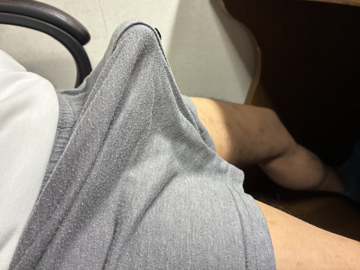 Ryu_A19's tweet photo. 水泳部大学生
ずるむけカリ高ちんこ
大量噴水射精 

ぶっかけ、チン添え、コラ画像 されたい
18-25歳 の女子いたらDMして！
 
女性本人 限定
オナペや友達には不可

#ぶっかけ https://t.co/69vpvmVdXQ