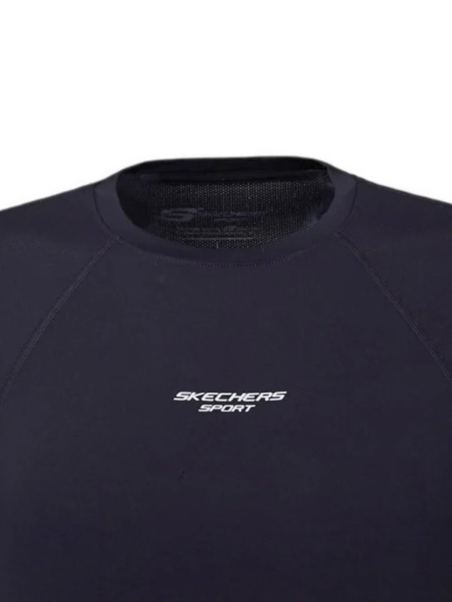 Oldschools_'s tweet photo. T-shirt yg dipakai running Cynthia (@Y_CynthiaJKT48): Skechers Women Sport Ls T-Shirt - Black πββοΈπ€
Simple but stylish! Bahan breathable dan fleksibel yang super nyaman, bikin bebas bergerak buat nemenin Cynthia lari 6 KM maupun olahraga lainnya ππ€
#Os48 #CynthiaJKT48 https://t.co/n5YW4i4nPg