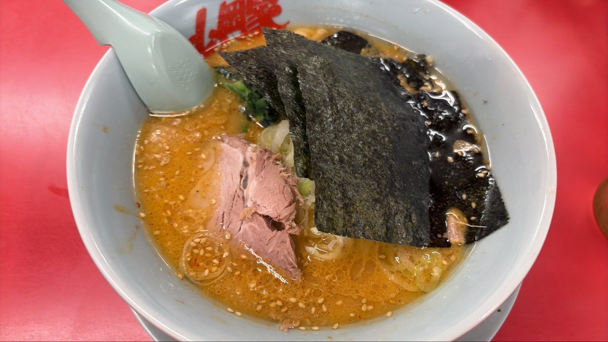 hiduki1127_Avvy's tweet photo. 初めての山岡家✨️特製味噌🍜美味すぎ✨️ https://t.co/yADzsx9mzO