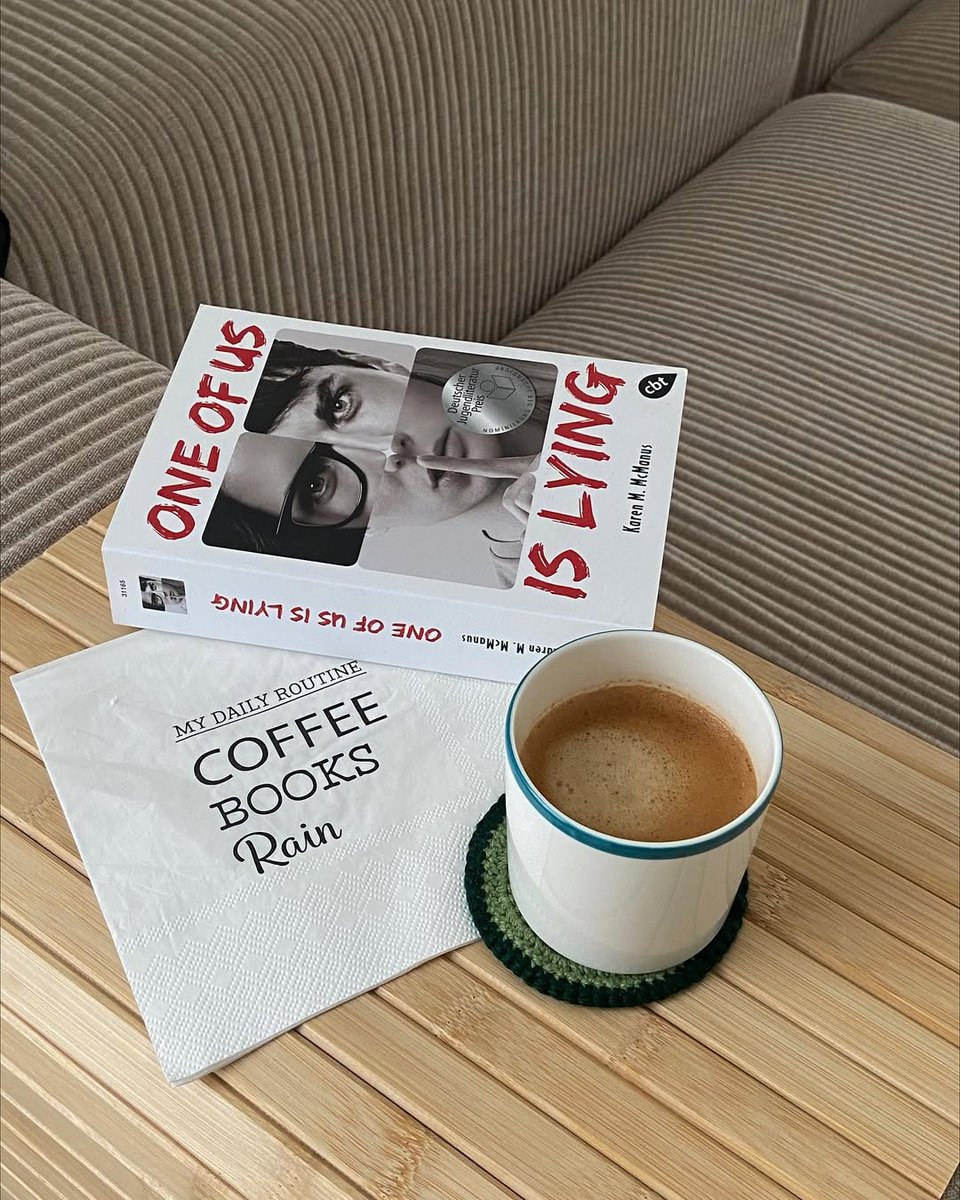 CarollTroeil's tweet photo. First week of my new life. https://t.co/YcNXbPLI7m