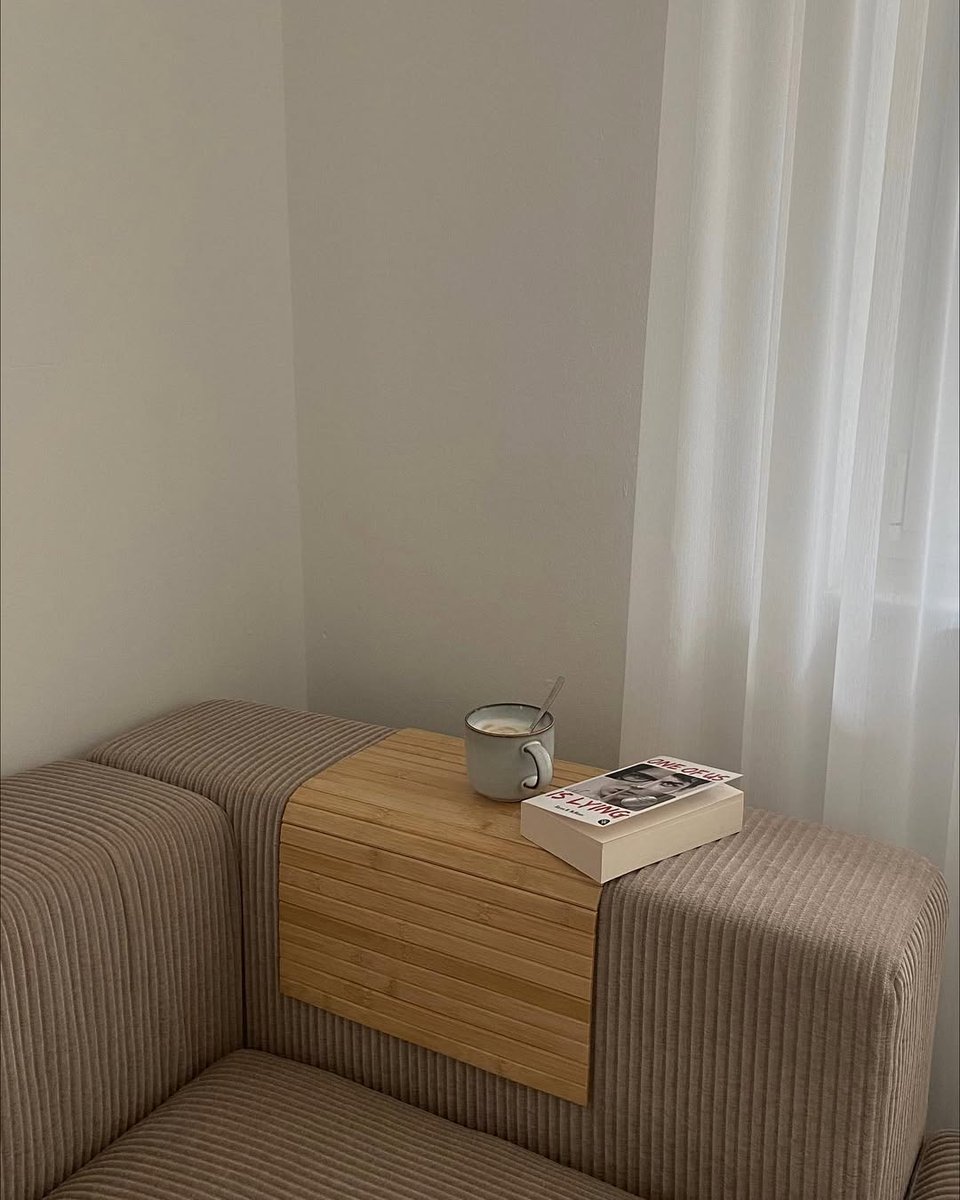 CarollTroeil's tweet photo. First week of my new life. https://t.co/YcNXbPLI7m